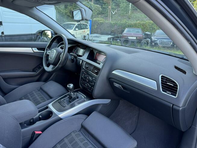 Audi A4 1.8TFSi-160km-Serwis-2-Właściciel-Klimatronik-PDC-Xenony-Dzienne-LED