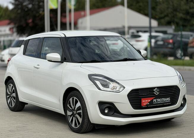 Suzuki Swift 1.0 / 112 KM HYBRID LED Nawigacja Kamera Asystent Pasa Grzane Fotele