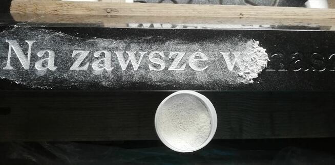 liternictwo nagrobkowe