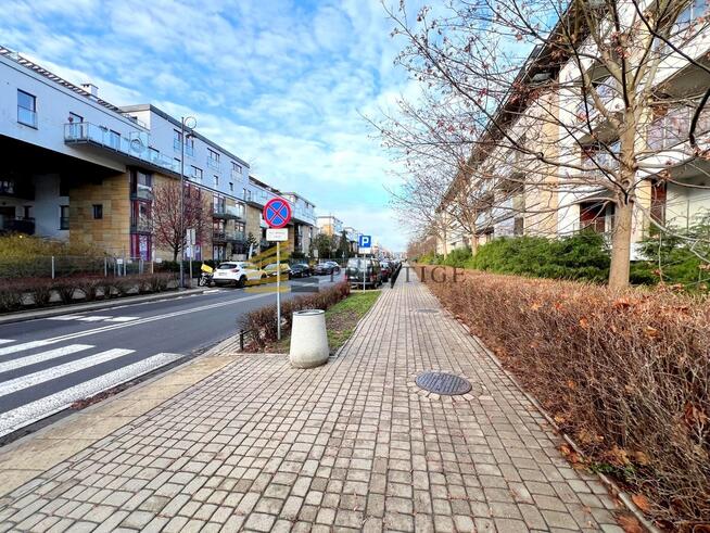 Trzypokojowe mieszkanie w Miasteczku Wilanów 81 m2