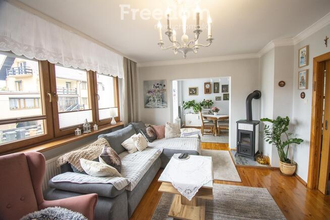 Solidny, zadbany bliźniak z działką 592 m²