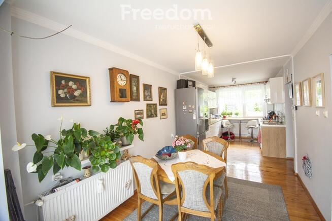 Solidny, zadbany bliźniak z działką 592 m²