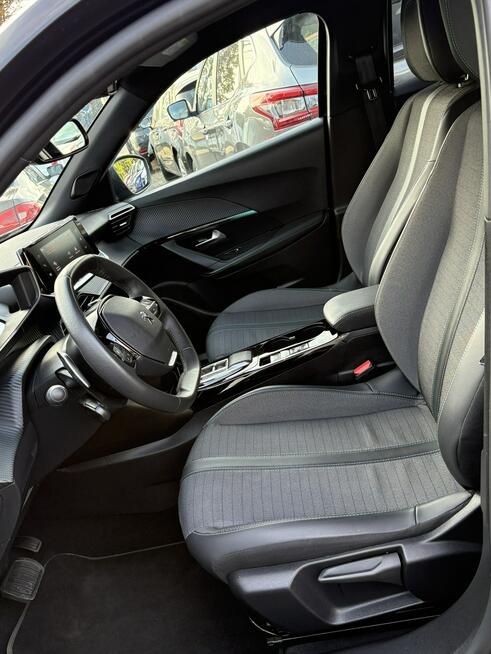 Peugeot 2008 Rezerwacja