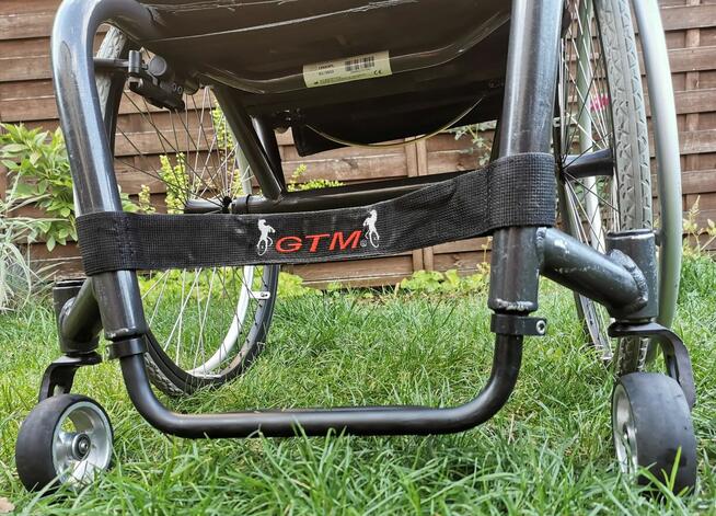 OKAZJA! mocny wózek inwalidzki GTM Hammer | grafit metalik