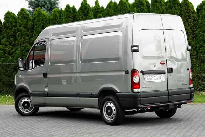 Renault Master 2.5 dCi 120