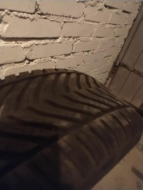 Sprzedam Opony z Felgami 205/55 R16 ( JAK NOWE)