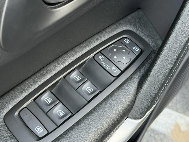 Renault Kadjar 1.5 DCI / 116KM FULL LED Automat Nawigacja Kamera Asystent Pasa Ruchu