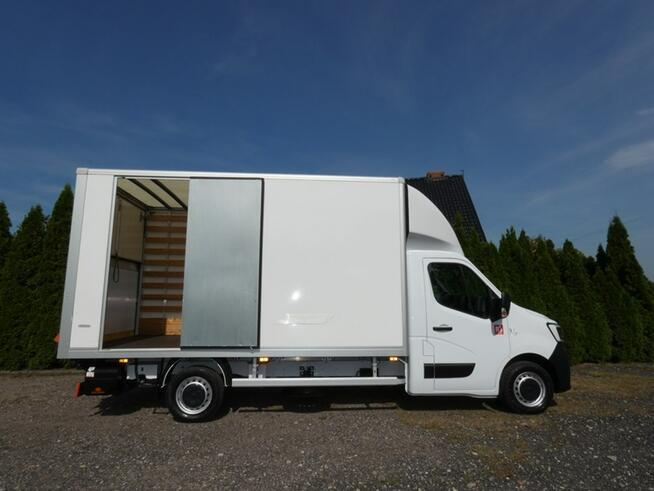 Renault Master kontener winda drzwi boczne nawigacja LED