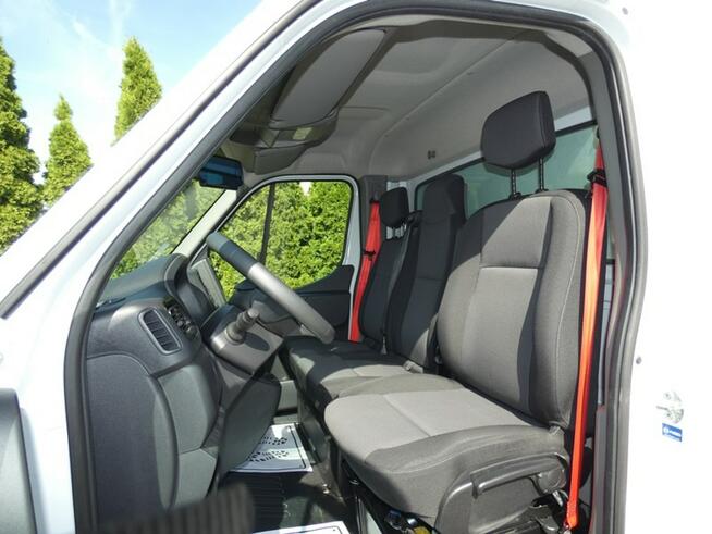 Renault Master kontener winda drzwi boczne nawigacja LED