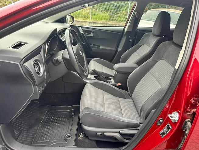 Toyota Auris 1.8 Hybryda Kamera cofania KeyLess Zarejestrowany Grzane fotele