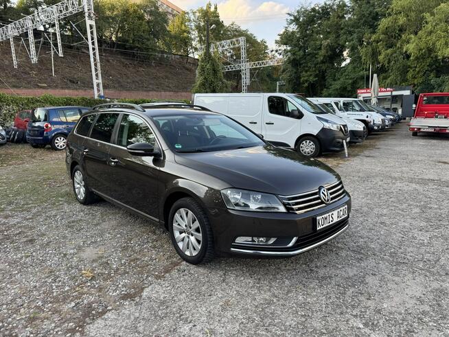 Volkswagen Passat 1.4TSI-122KM-Serwisowany-Bezwypadkowy-Navi-Klimatronik-2xPDC-Tempomat