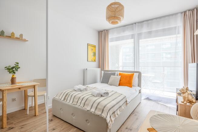 Studio blisko GUMed i PG | faktura VAT 23%