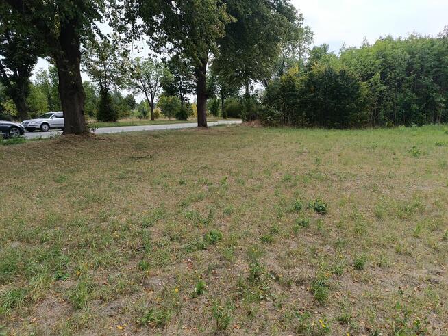 Działka budowlana 1500 m2 dogodne wymiary, media w drodze.