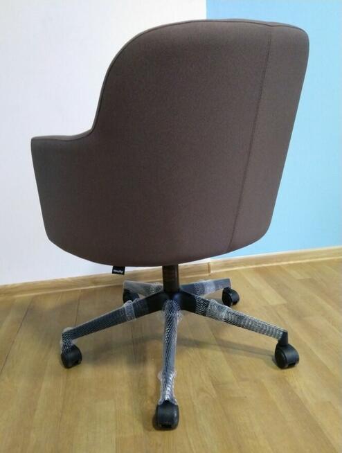 Fotele obrotowe Athena, Nowy Styl