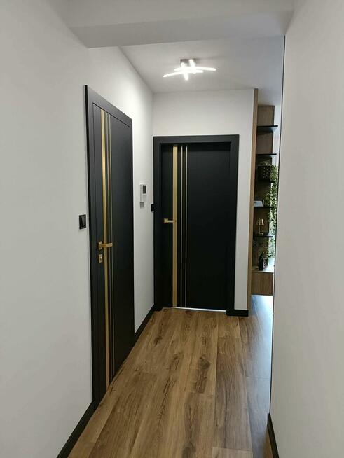 NOWOCZESNE MIESZKANIE 67 m² Z OGRÓDKIEM 48 m² – WYSOKI STAND