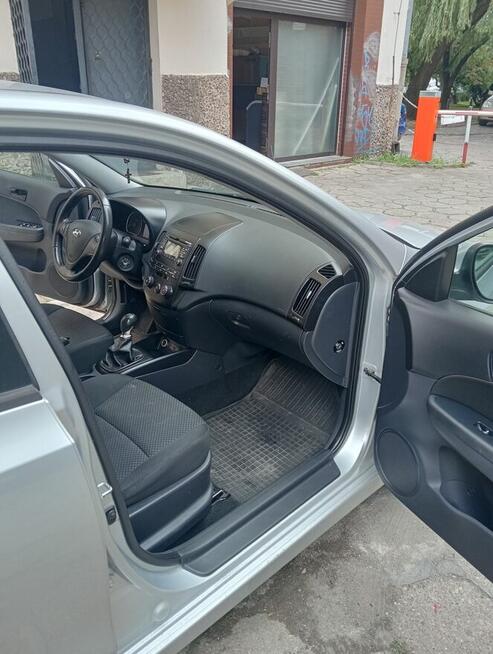 Sprzedam Hyundai I30 1.4 benzyna 2010 rok