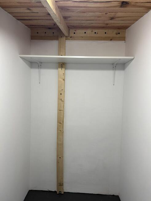 Komórka magazyn self storage Czwa Raków Karpińskiego 12