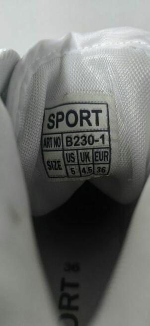Sneakersy za kostkę
