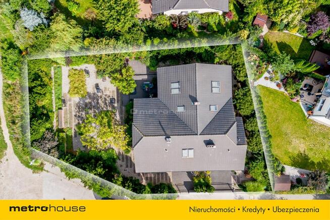 ELEGANCKI DOM WOLNOSTOJĄCY KOMORNIKI SOPLICOWO