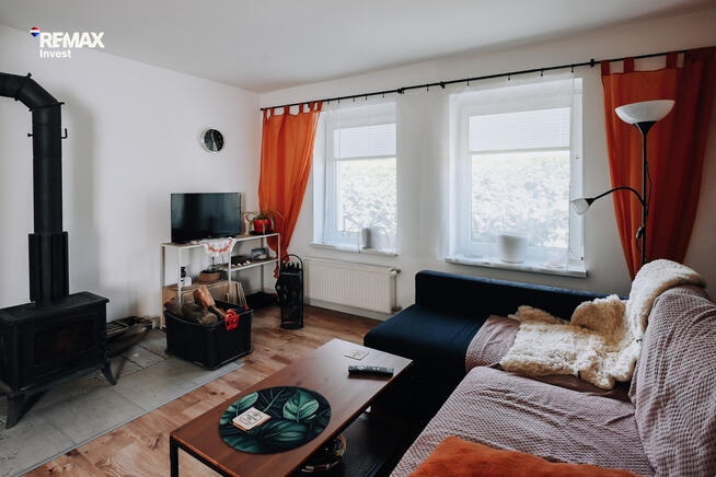 Urokliwy dom w Łazach (75m2) + strych do adaptacji