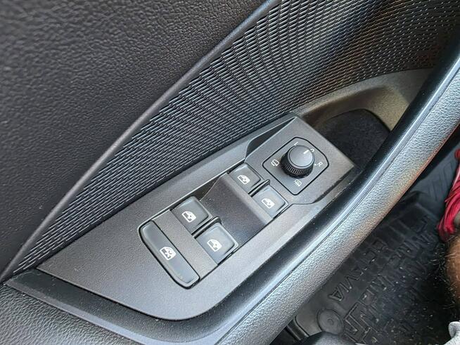 Škoda Octavia 1.5 TSI 150 KM, Android Auto, Full LED, 4 x Grzane Fotele, Kamera, ALU