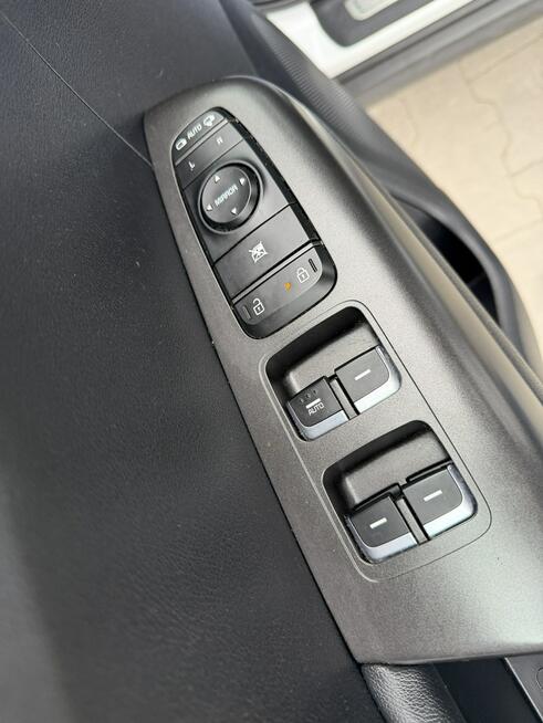 Kia Sportage 1.7 CRDI / 116KM LED Asystent Pasa Ruchu Nawigacja Kamera Grzane Fotel