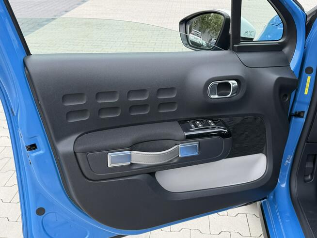 Citroen C3 1.2 / 83KM LED Nawigacja Asystent Pasa Ruchu Czujniki Parkowania