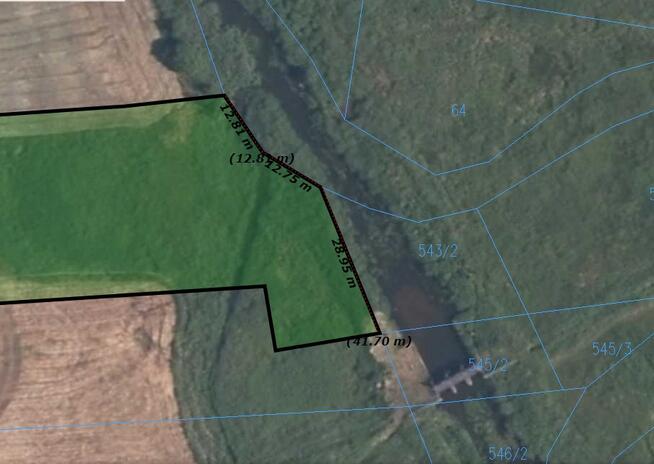 Działka z linią brzegową- kamper, przyczepa,namiot