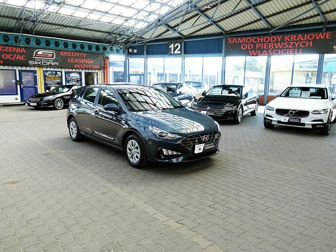 Hyundai i30 1,5 16V Led+Tempomat GWARANCJA 1WŁ Kraj Bezwypadkowy Serwisowany F23%