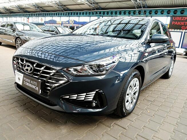 Hyundai i30 1,5 16V Led+Tempomat GWARANCJA 1WŁ Kraj Bezwypadkowy Serwisowany F23%