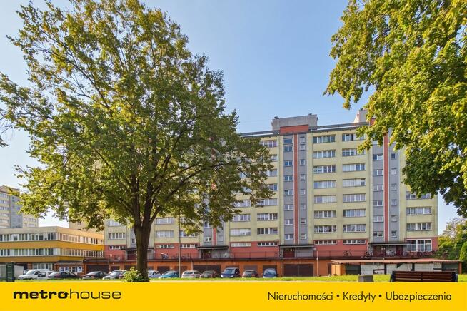 3 pokoje - 50,5 m2-świetna lokalizacja-ul. Darwina