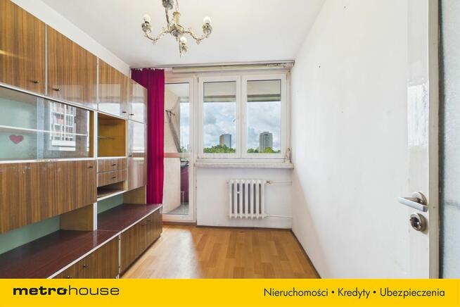 3 pokoje - 50,5 m2-świetna lokalizacja-ul. Darwina