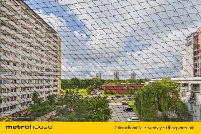 3 pokoje - 50,5 m2-świetna lokalizacja-ul. Darwina