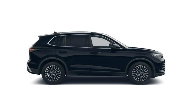 Volkswagen Tiguan Elegance 2.0TDI 150KM automat DSG hak holowniczy koła 18"