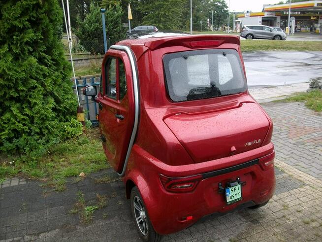 Inna Inny trójkołowy motorower elektryczny, zasięg 70 km