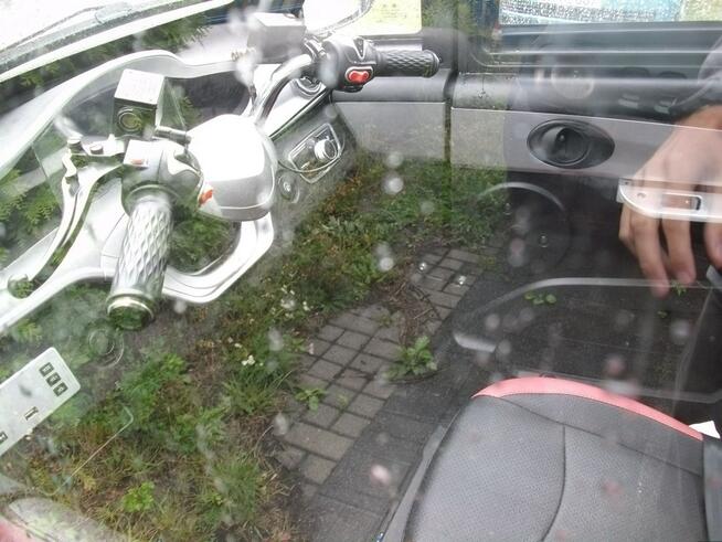 Inna Inny trójkołowy motorower elektryczny, zasięg 70 km