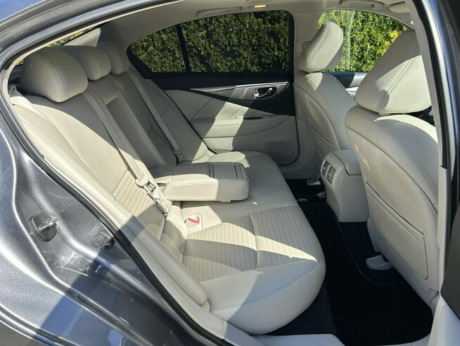 Infiniti Q50 3.0V6 TwinTurbo AWD