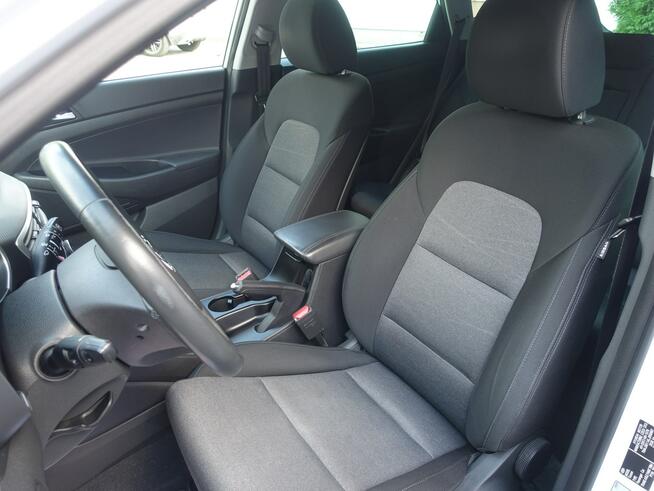 Hyundai Tucson 1,6i Navi Alu Klimatronik Ledy Kam.Cof. 1.Właściciel VIP Gwarancja