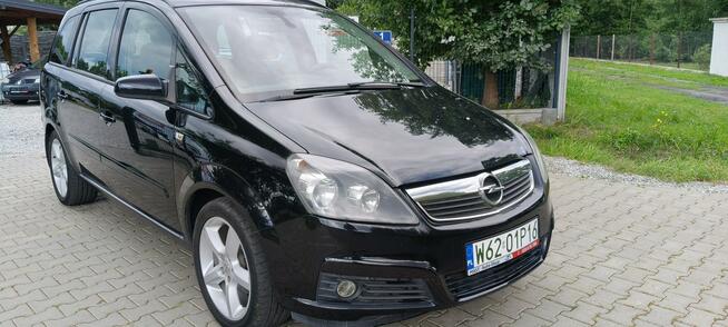 Opel Zafira 7- osób Benz , Klima , alu 17" Hak