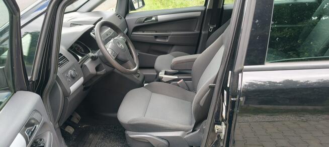 Opel Zafira 7- osób Benz , Klima , alu 17" Hak