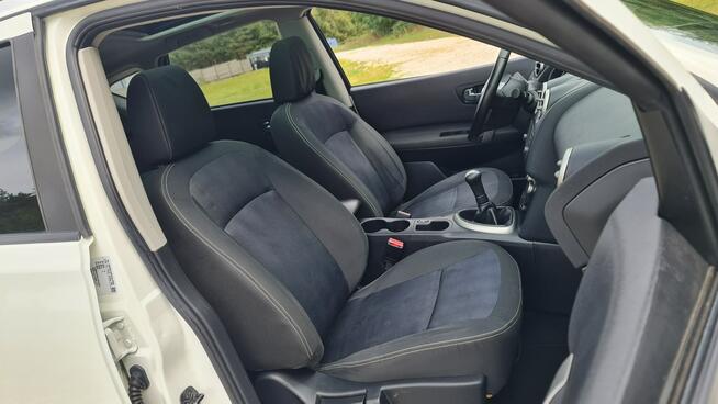 Nissan Qashqai 1.6 # iWay # NAVI # Climatronic # Panorama # Kamera # Super Stan !