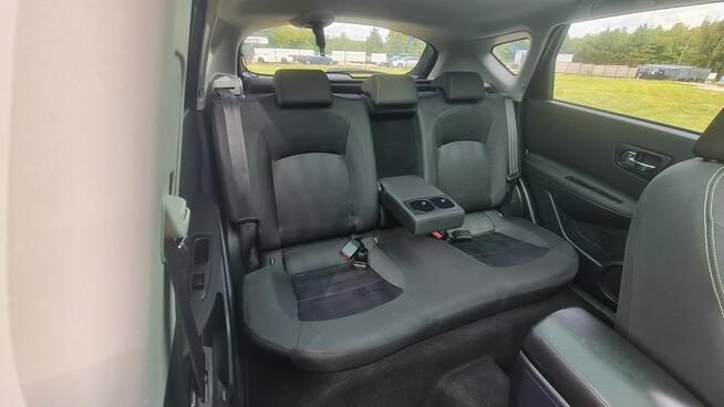 Nissan Qashqai 1.6 # iWay # NAVI # Climatronic # Panorama # Kamera # Super Stan !