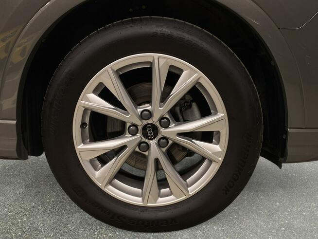 Audi Q3 VAT 23% S-line 35TFSI 150KM S-tronic 2025 r., salon PL, I właściciel V