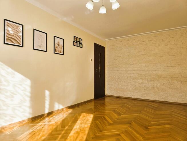 3 Pokoje • Parking za Szlabanem • Ścisłe Centrum Ciechanowa