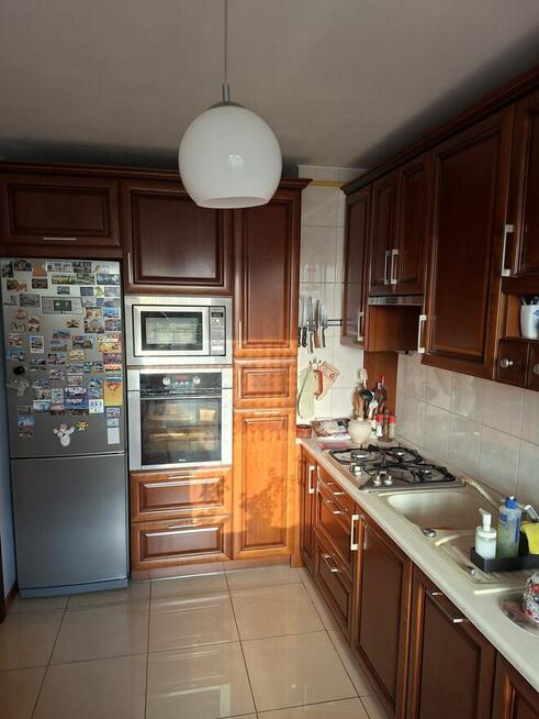 Sprzedam mieszkanie 53m2 + m. garażowe, piwnicę w Siedlcach