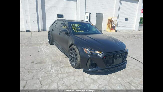AUDI RS6 / 4.0 V8 / niski przebieg