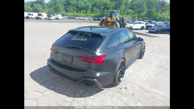 AUDI RS6 / 4.0 V8 / niski przebieg