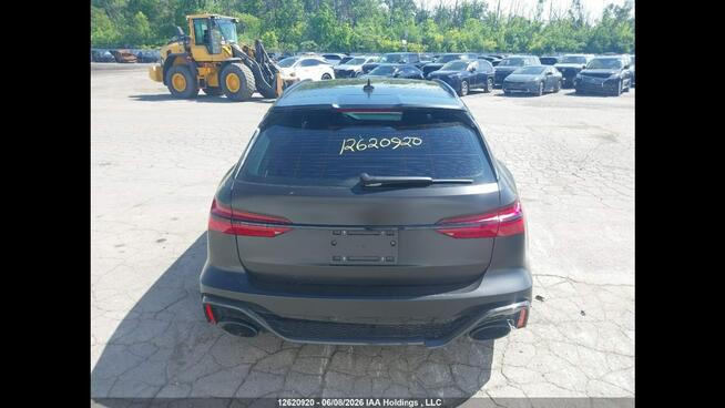 AUDI RS6 / 4.0 V8 / niski przebieg
