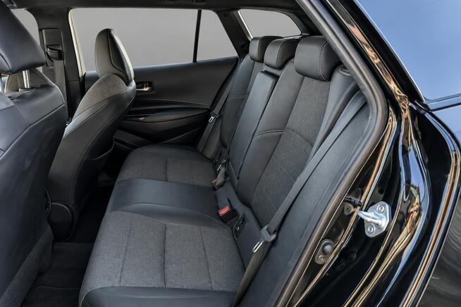 Toyota Corolla 22 Style Salon Polska 1.8 HYBRID 1wł z Pakiet Style Pakiet ASO PLs64