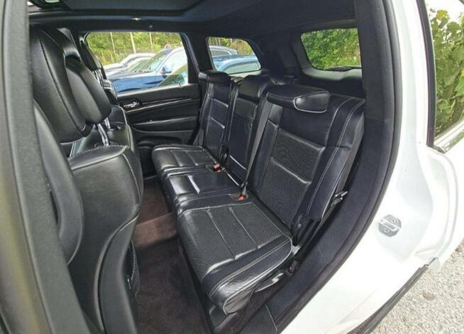 Jeep Grand Cherokee OVERLAND / AWD / 3.6 V6